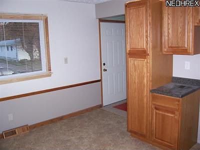 3rd image of 52 Kreiner Ave