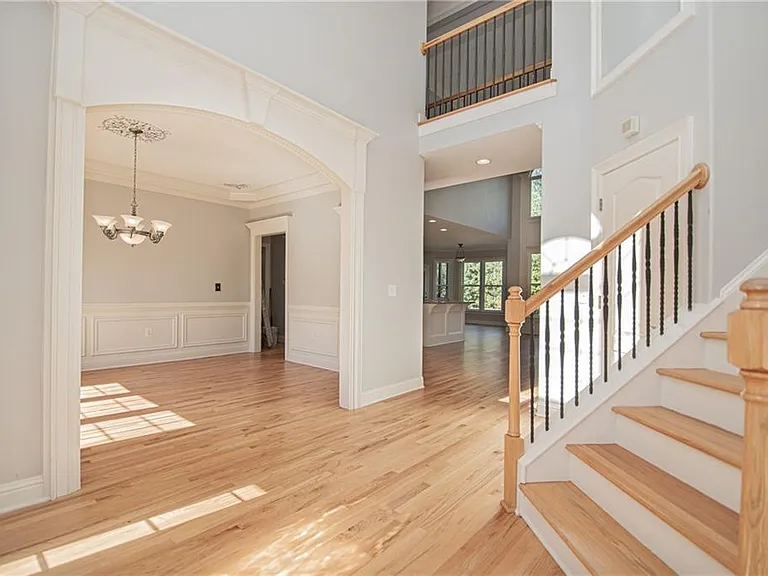 4012 Erin Dr — Photo 5