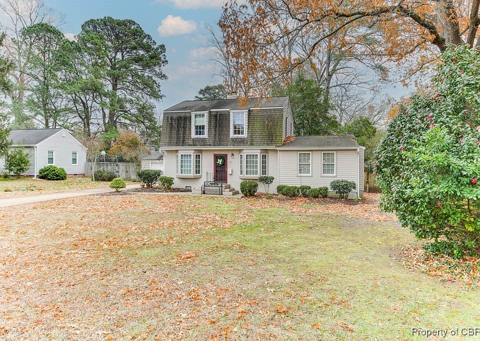 1st image of 20 Holly Dr