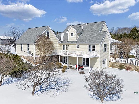 2nd image of 100 Greystone Dr