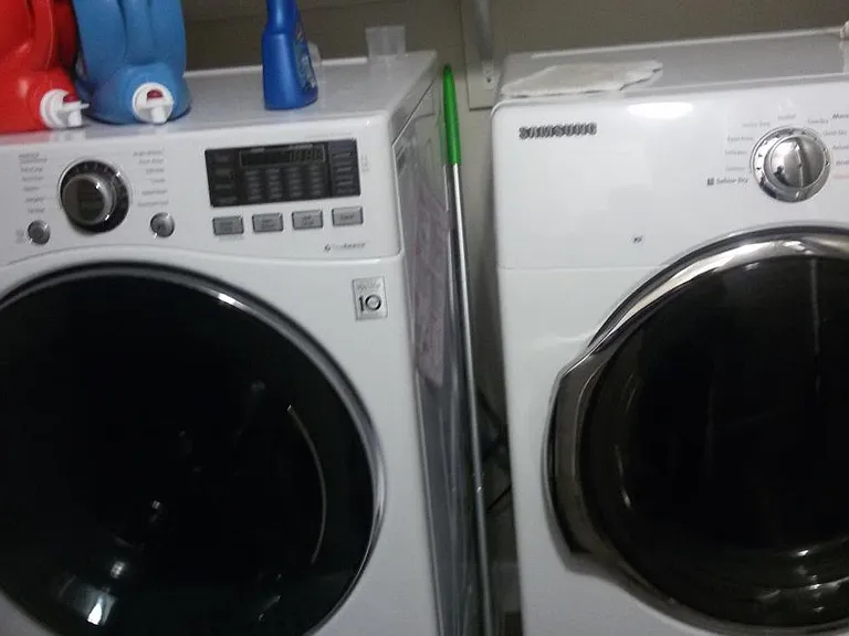 Washer / Dryer