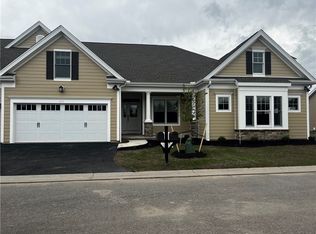 245 Bretlyn Cir, Rochester, NY 14618