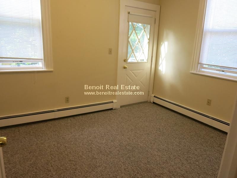 2nd image of 74 Chandler St