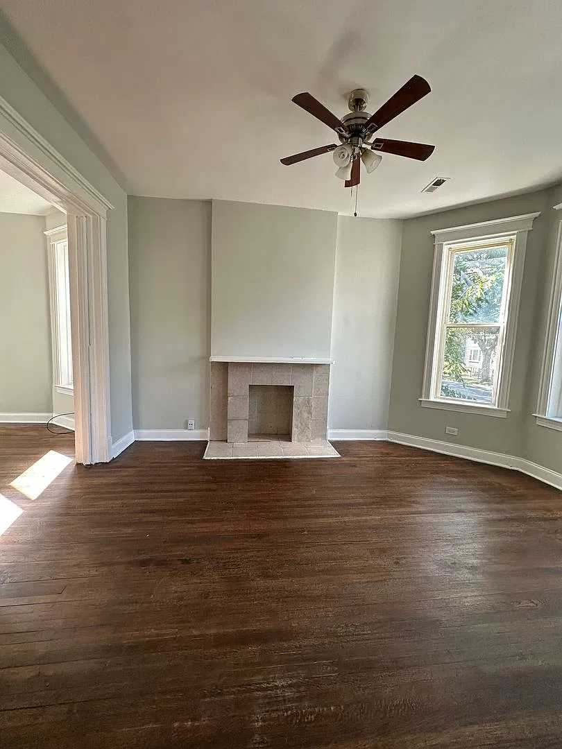 5611 S Princeton Ave — Photo 4