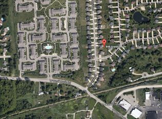 848 Grandview Dr, Commerce Township, MI
