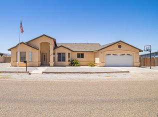 36337 E Antelope Dr, Wellton, AZ 85356