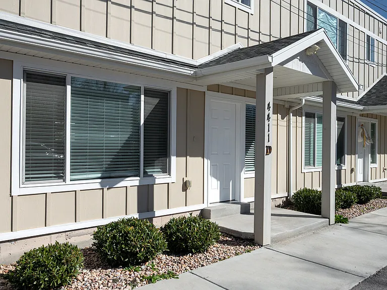 4411 S Garden Dr #D — Photo 23