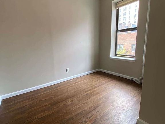 4th image of 318 E 78th St APT 23