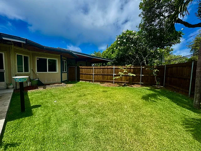 340 Wanaao Rd #A — Photo 16