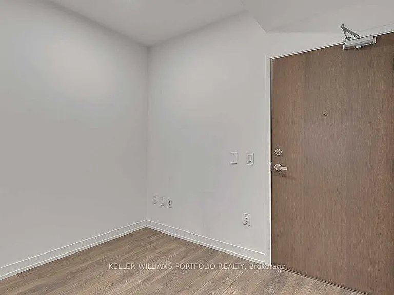 15 Lower Jarvis St #1208 — Photo 4