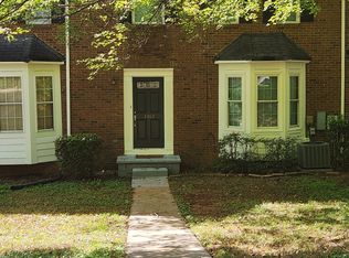 1312 Warsaw Rd, Roswell, GA 30076