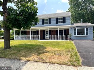 91 Southampton Dr, Willingboro, NJ 08046
