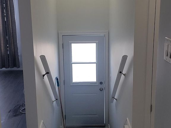 3rd image of 290 A George St