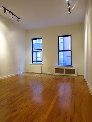 Rented by City & Suburban | media 3