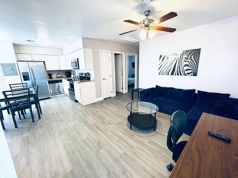 2720 Menlo Square Dr #D — Photo 5