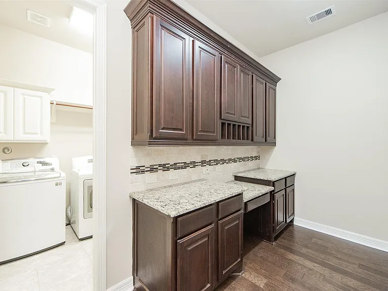 5115 Kenton Place Ln — Photo 12