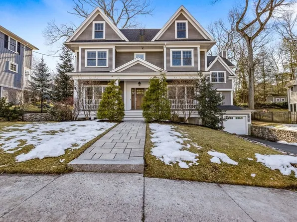 36 Newbrook Cir, Newton, MA 02467