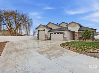 92 S Ravine Way, Nampa, ID 83687