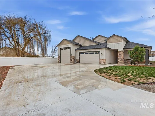 92 S Ravine Way, Nampa, ID 83687