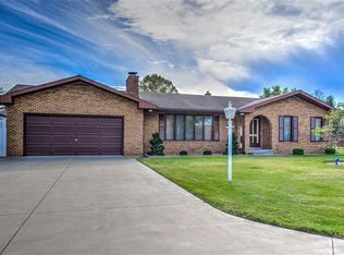 11730 Strohm Dr N, Mishawaka, IN 46545