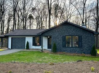 2265 Hammond Ct, Ellenwood, GA 30294