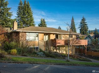 1211 15th St, Bellingham, WA 98225