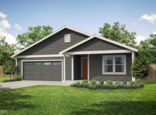 680 NE Rickenbacker Rd #141, Madras, OR 97741