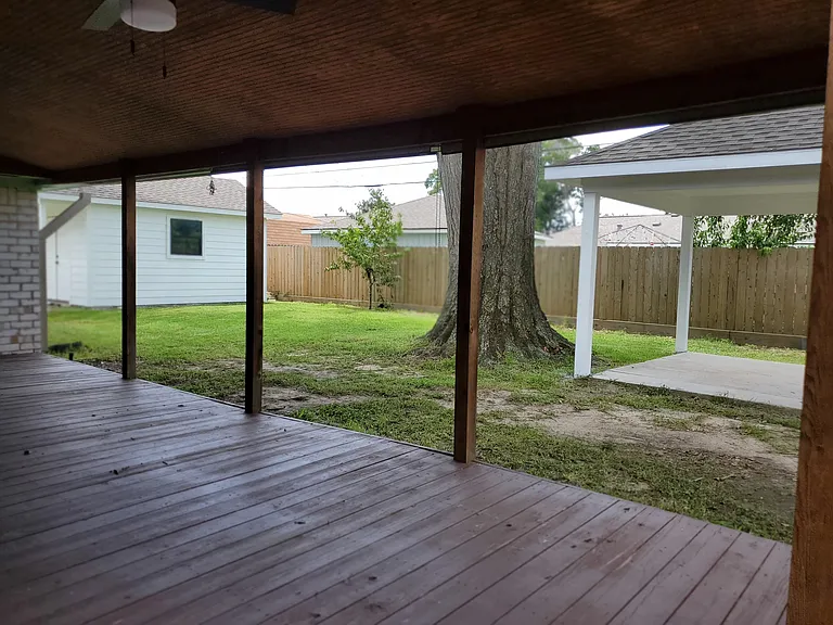 8302 Garden Parks Dr — Photo 11