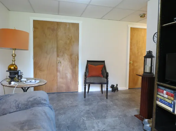 34A Dover Rd, Durham, NH 03824