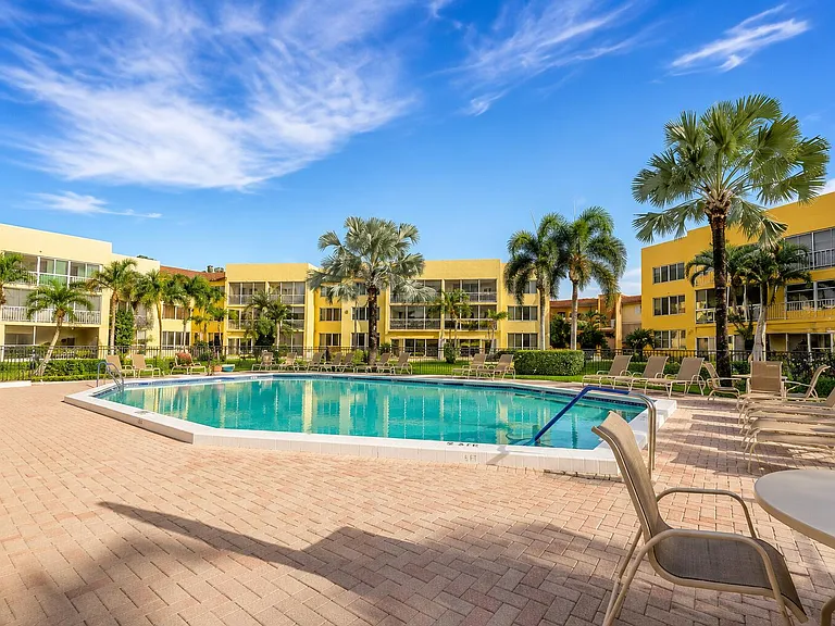 6700 Royal Palm Blvd #210D — Photo 13