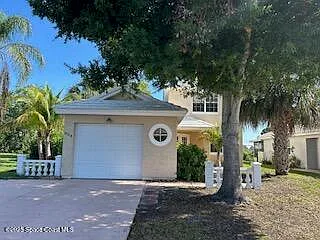 834 Wateroak Dr NE — Photo 3