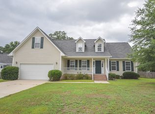 2504 Canford Ln, Fayetteville, NC 28304