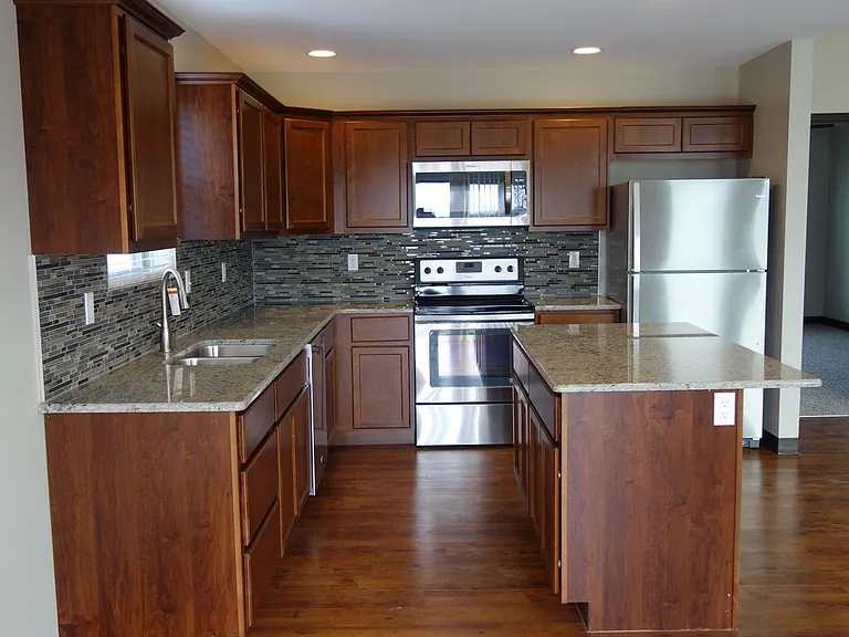 Manor Homes — Photo 122