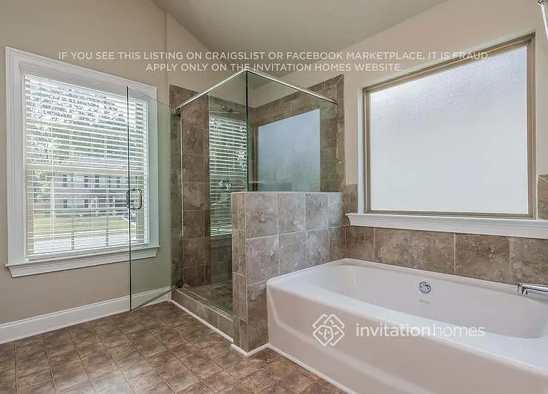 318 Corine Ct — Photo 13