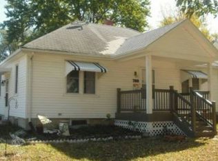 700 SW Saline St, Topeka, KS 66606