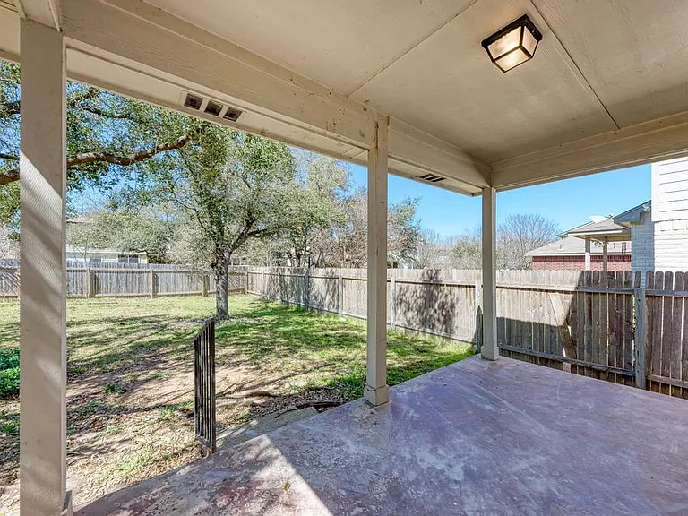 14428 Lilley Brook Cv — Photo 29