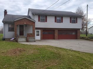 27 Creed Ave, Hubbard, OH 44425