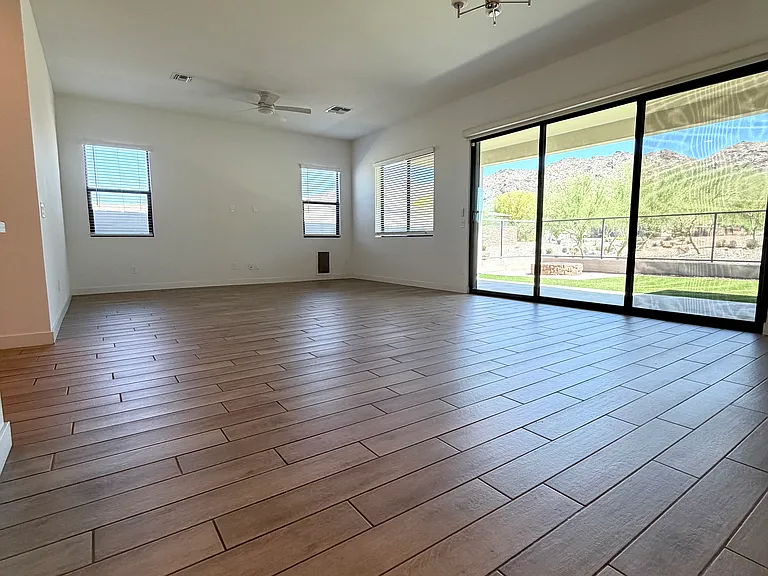 835 E Hopi Trl — Photo 11