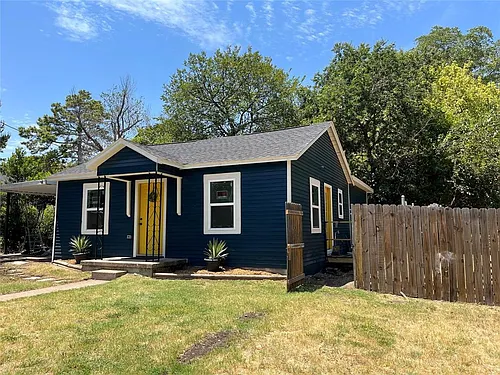 315 Hobson St Photo 1