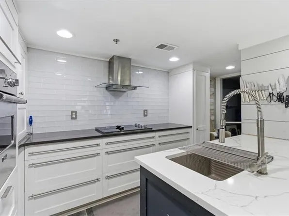 2855 Peachtree Rd NE Suite 124, Atlanta, GA 30305