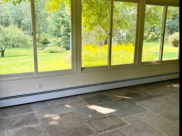 320 Valley Rd — Photo 20