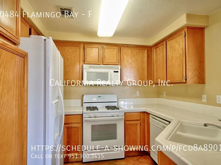 30484 Flamingo Bay Ln #F — Photo 4