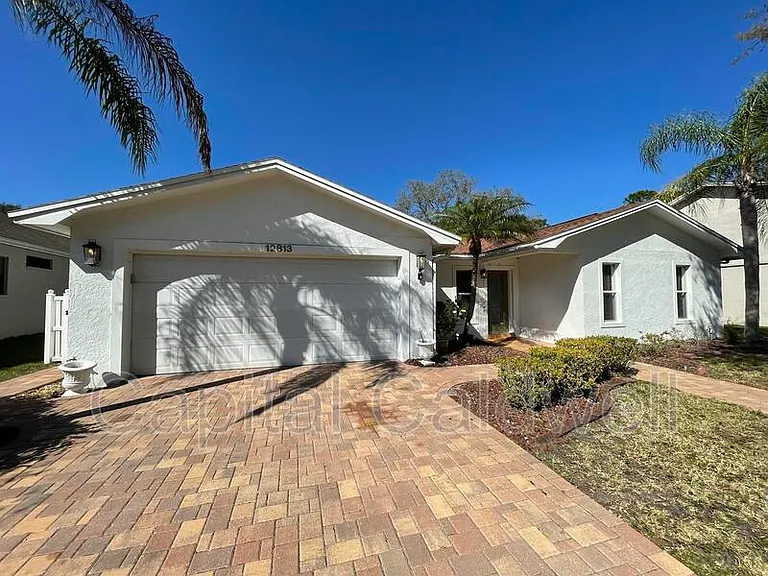 12813 Starling Dr — Photo 41