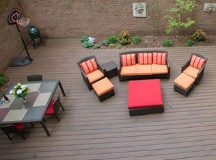 353 E 72nd St, New York, NY 10021