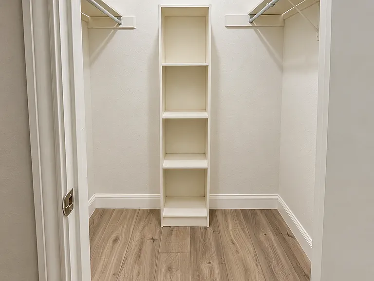 6425 Southpoint Dr #1 — Photo 6