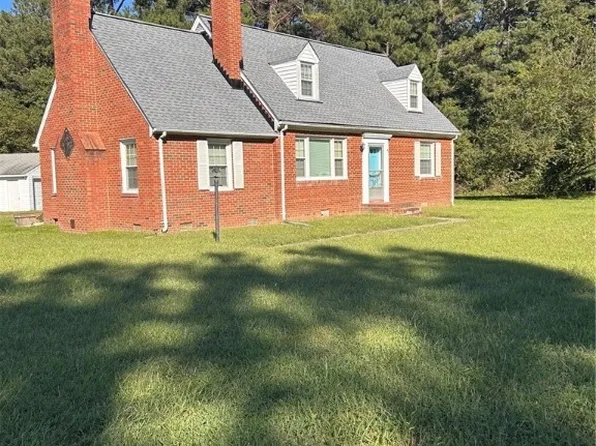 10122 Pollard Creek Rd, Mechanicsville, VA 23116
