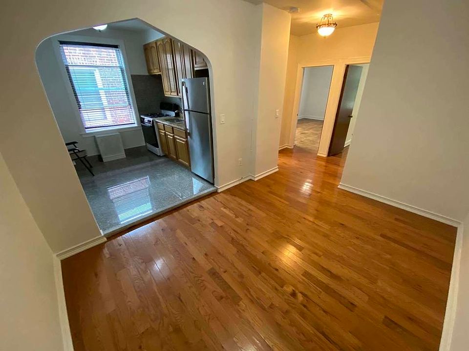 1st image of 33-38 28th St #2A