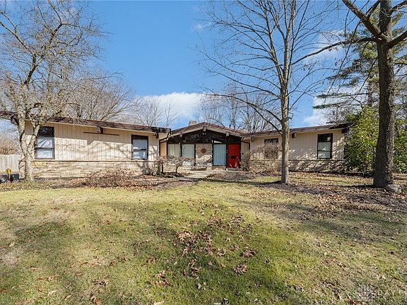 2nd image of 519 Valewood Ln