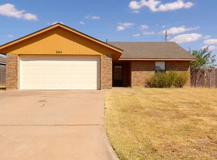 604 SW 60th St, Lawton, OK 73505