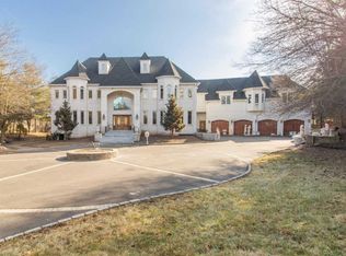 832 Paradise Dr, Ambler, PA